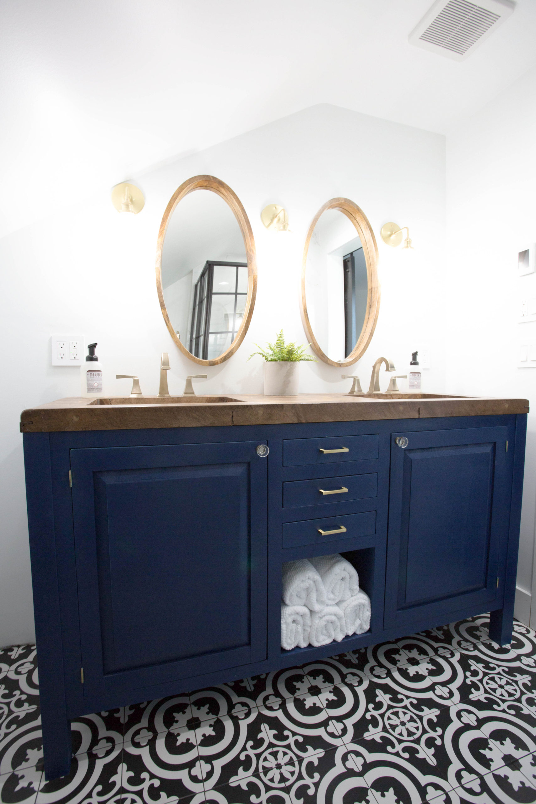 modern master bathroom reveal
