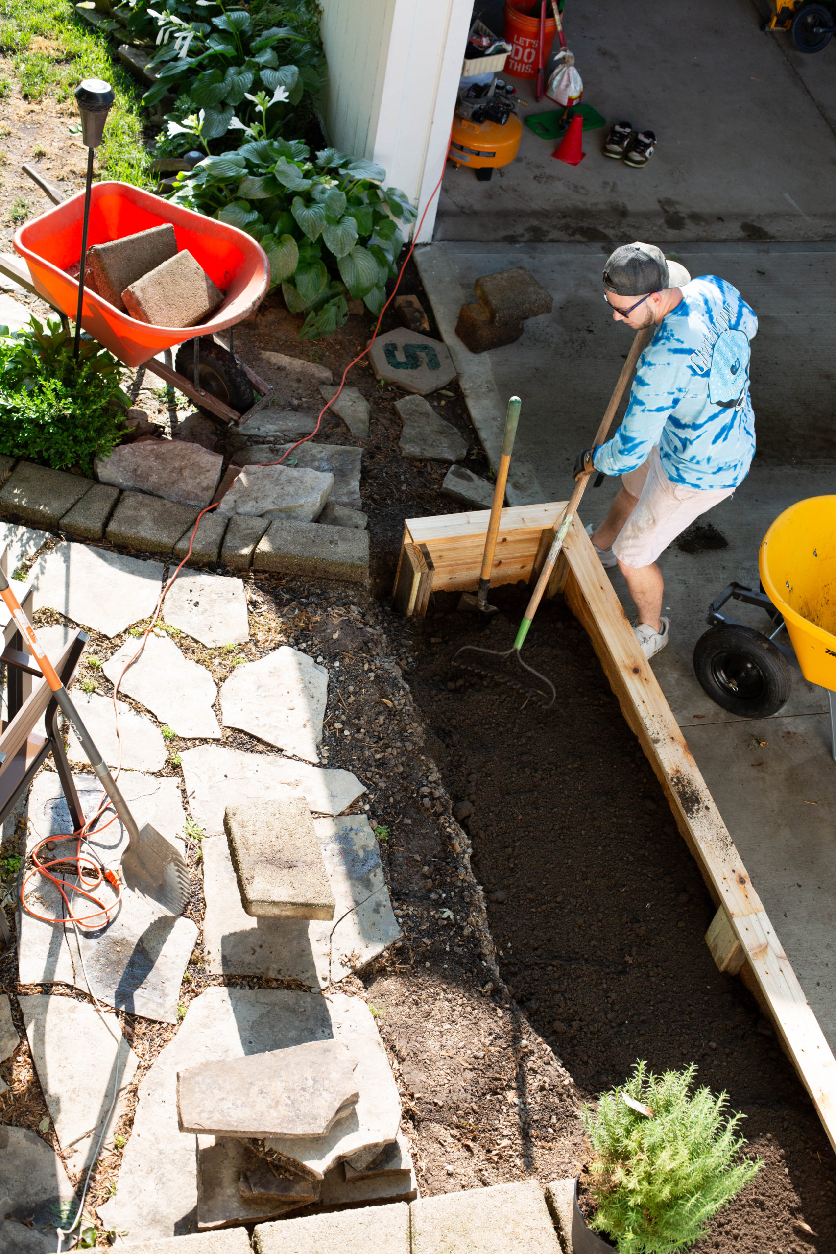 how to make a cedar planter box