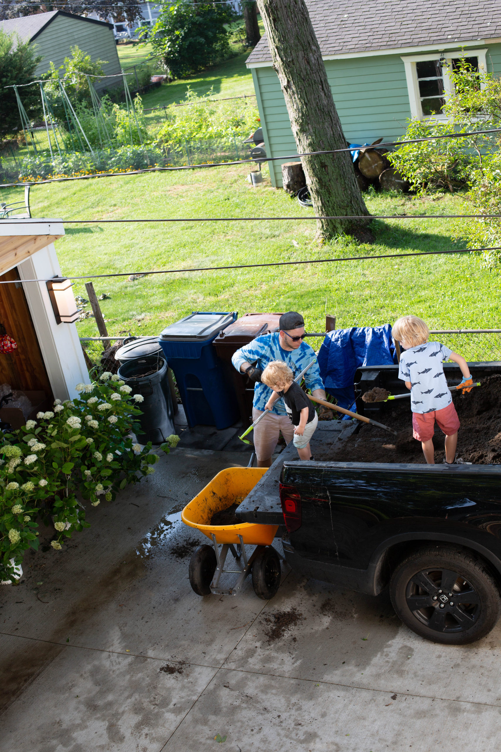 how to make a cedar planter box