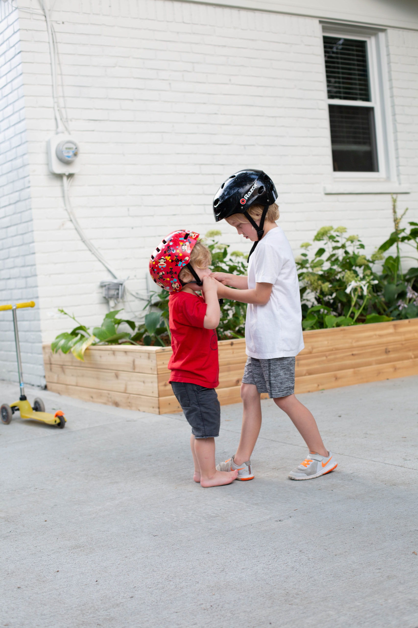 how to make a cedar planter box