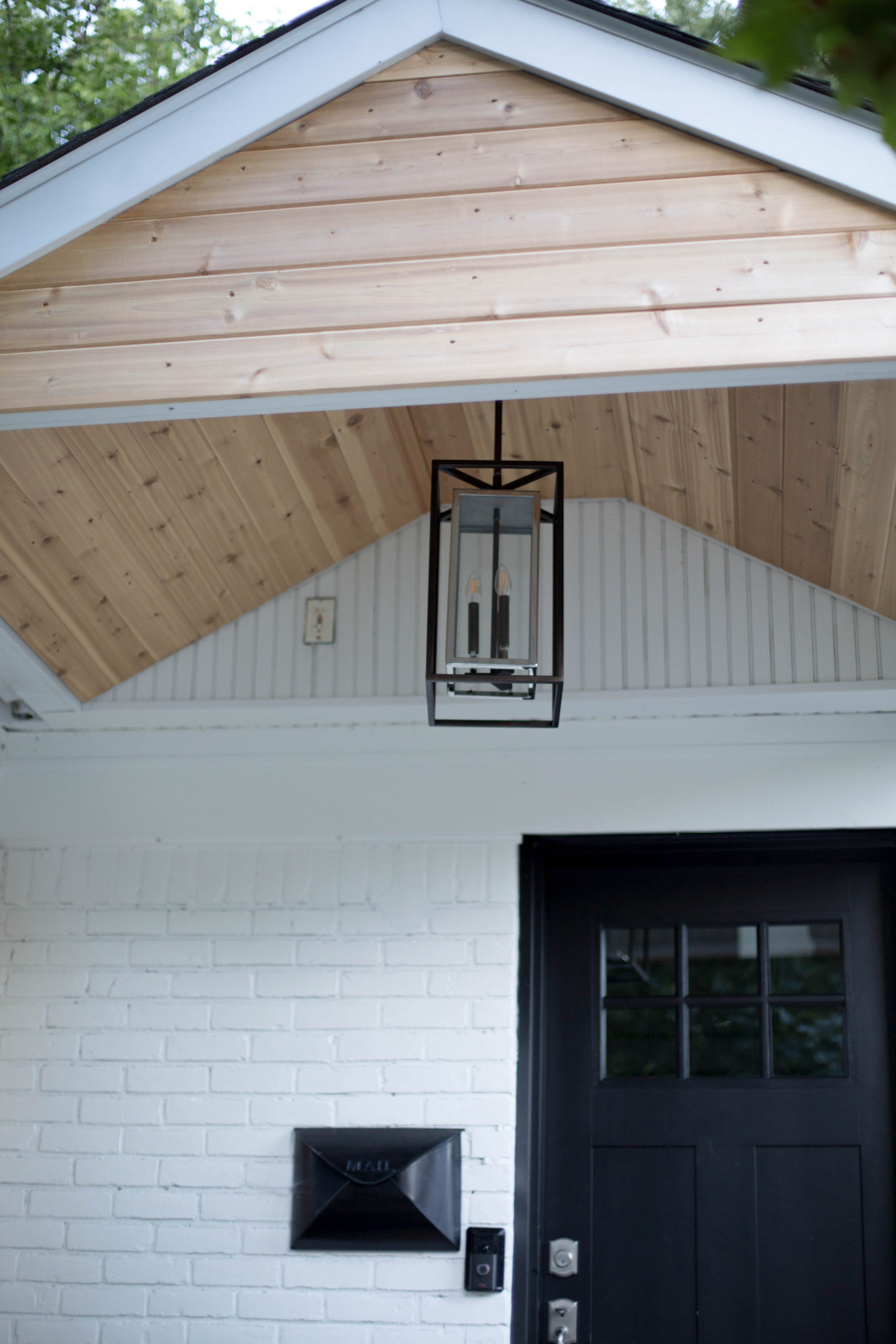 choosing the perfect exterior lighting