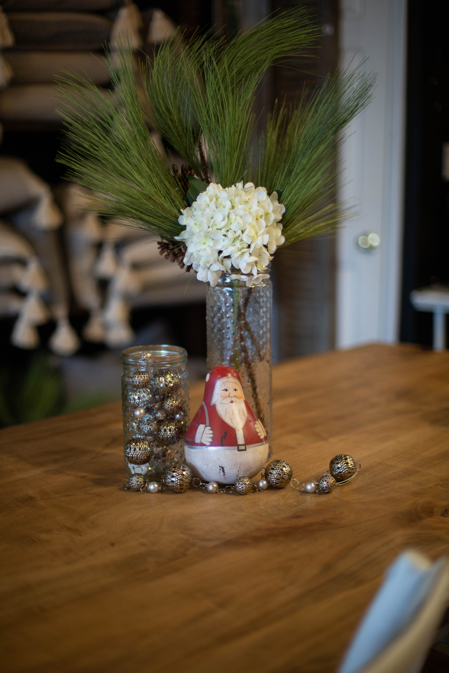 how to create the perfect holiday table setting