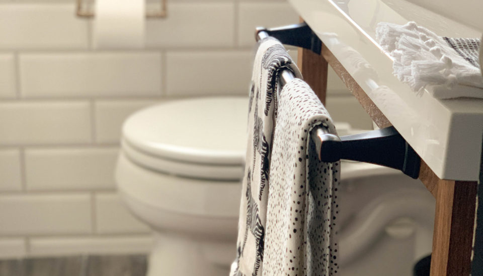 how to mix metals in a bathroom