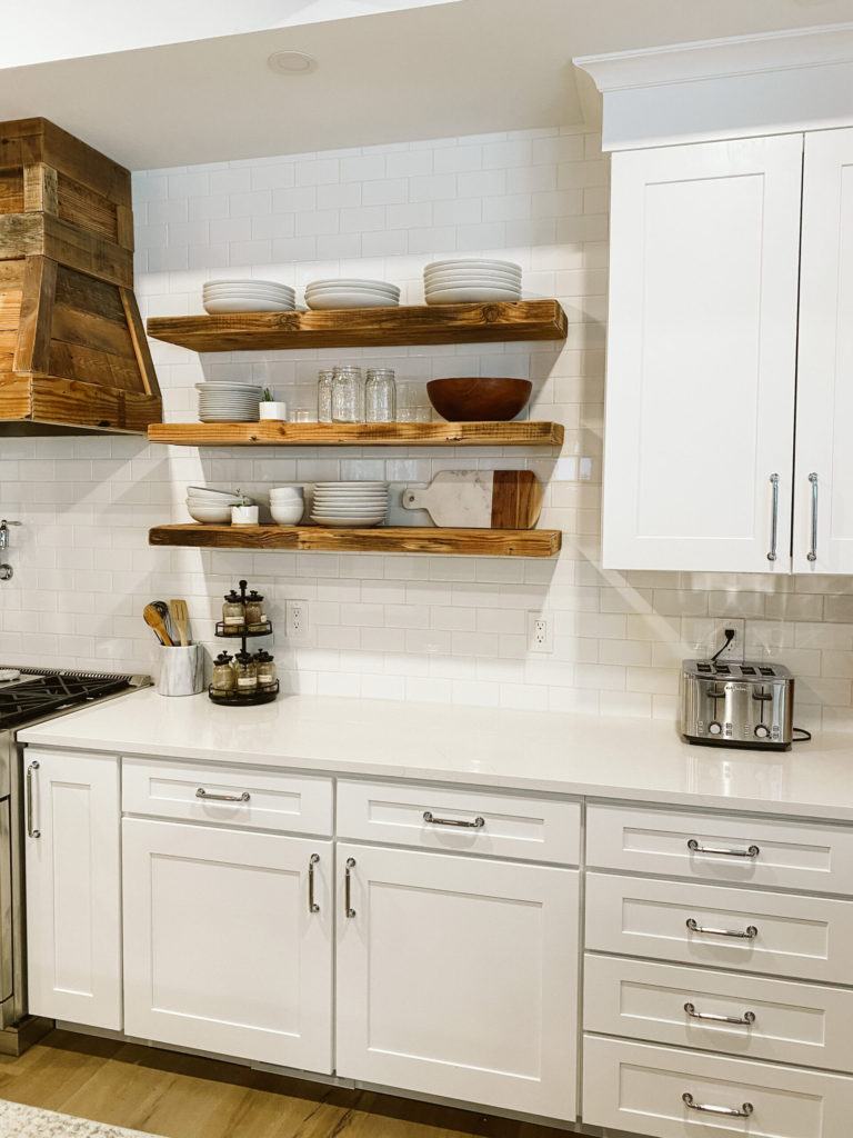 different types of cabinet hardware, how to choose cabinet hardware, where can I find good cabinet hardware