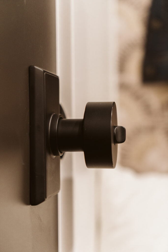 CLARK + ALDINE HQ OFFICE STUDIO REVEAL image 25