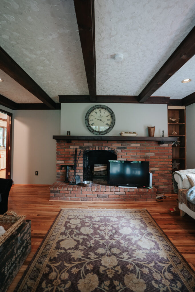 MODERN FARMHOUSE REMODEL // HICKORY RIDGE + AMHERST PROJECT image 8