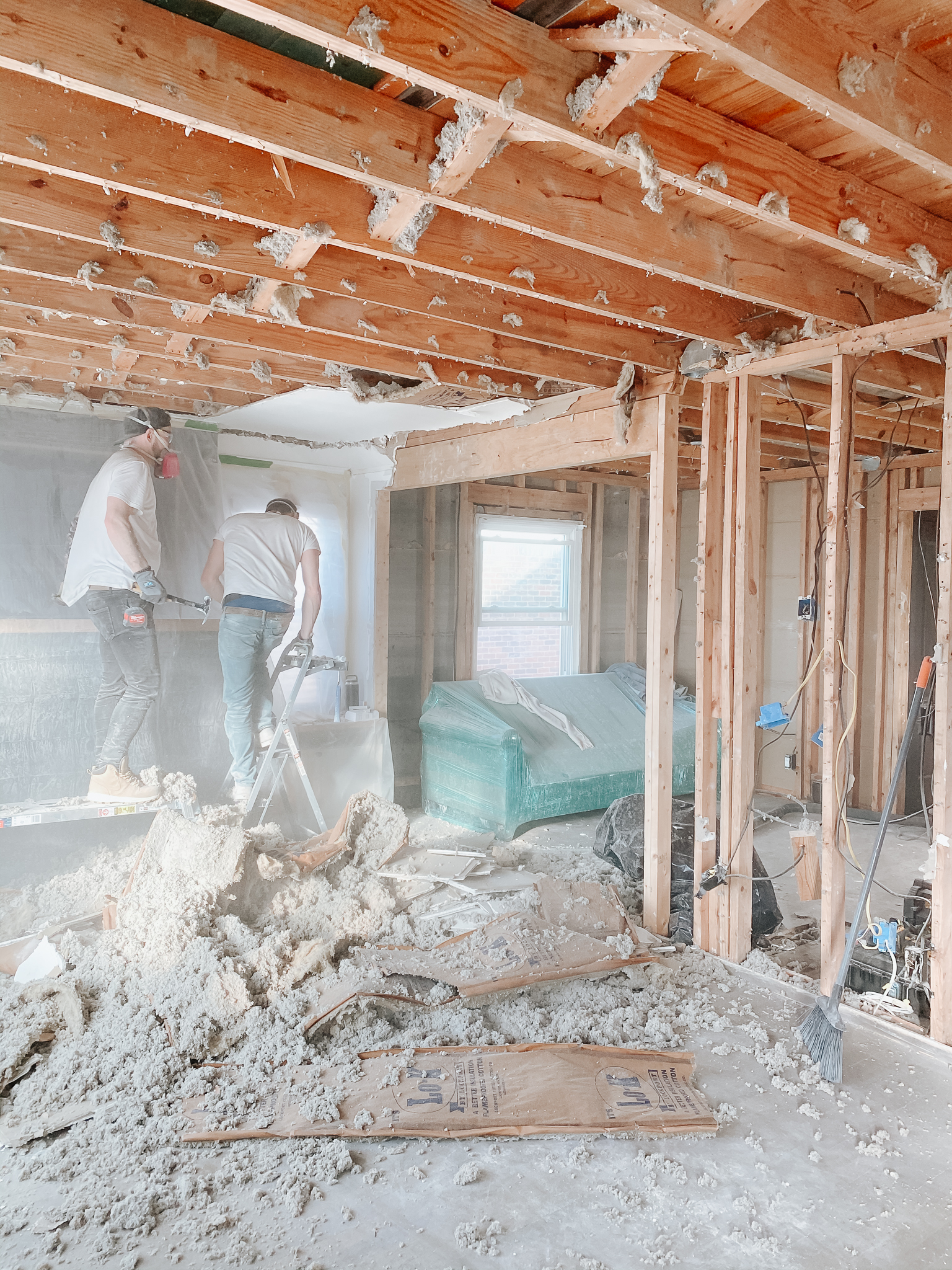 LIVING IN YOUR HOME WHILE UNDER CONSTRUCTION image 1