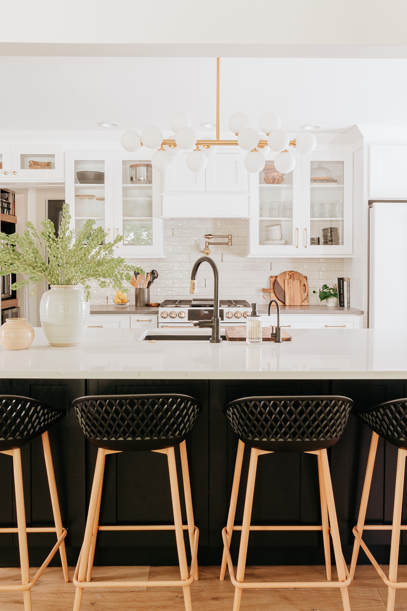 12 EASY KITCHEN STYLING TIPS image 12