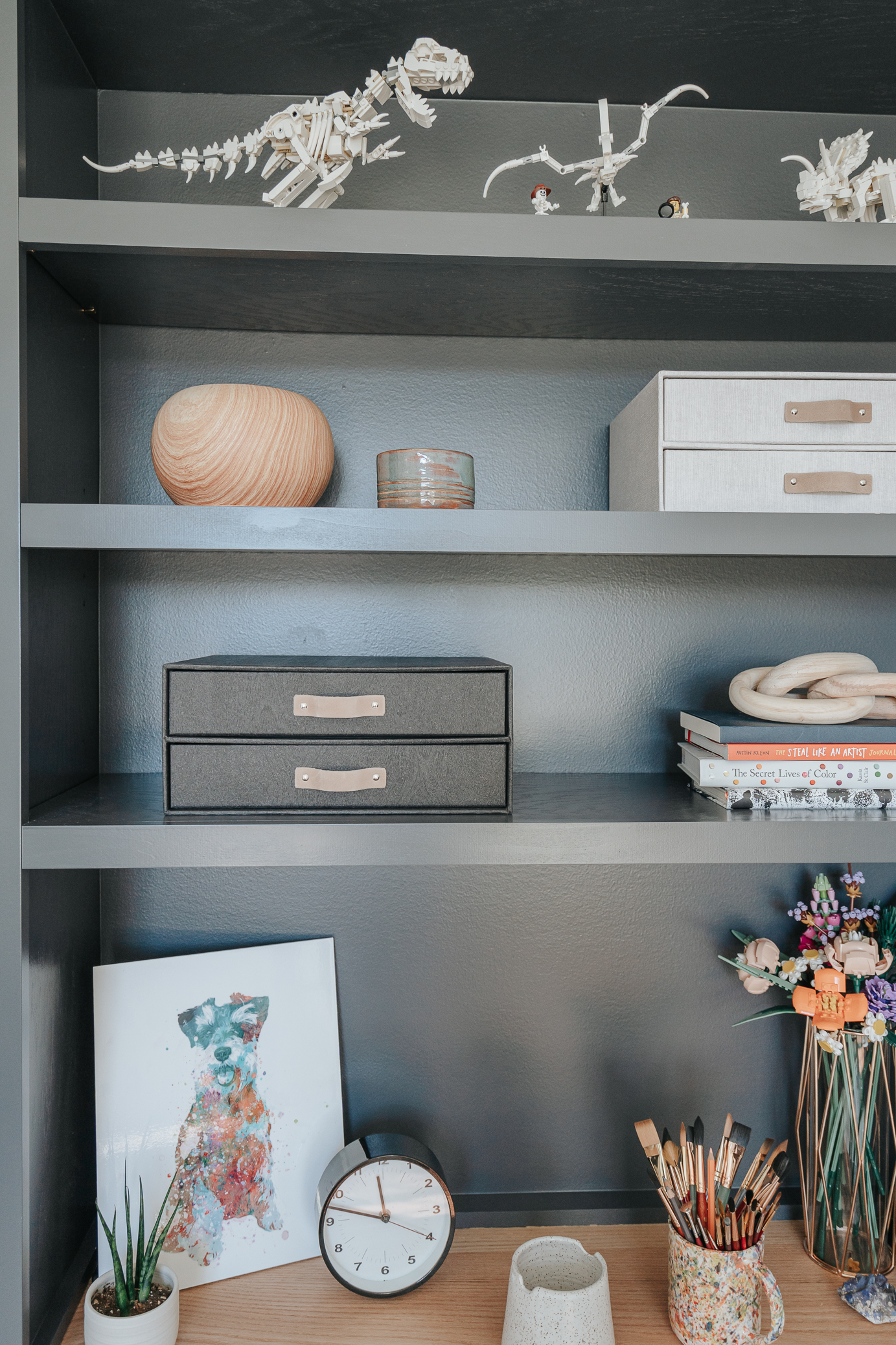 TOP 10 RULES FOR STYLING SHELVES image 6