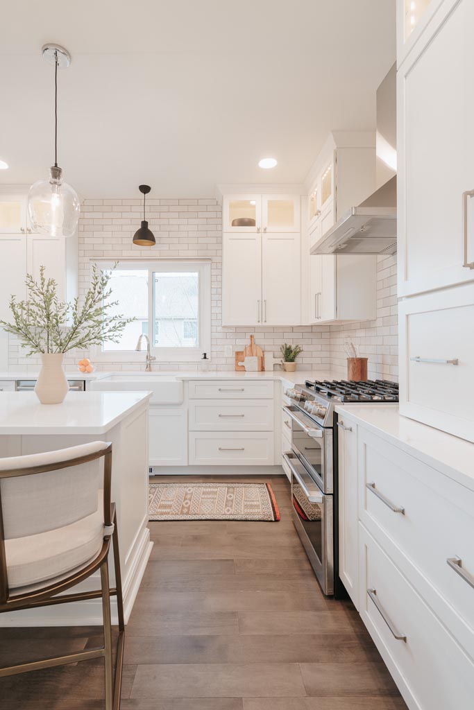 Cavendish + Yale image 1