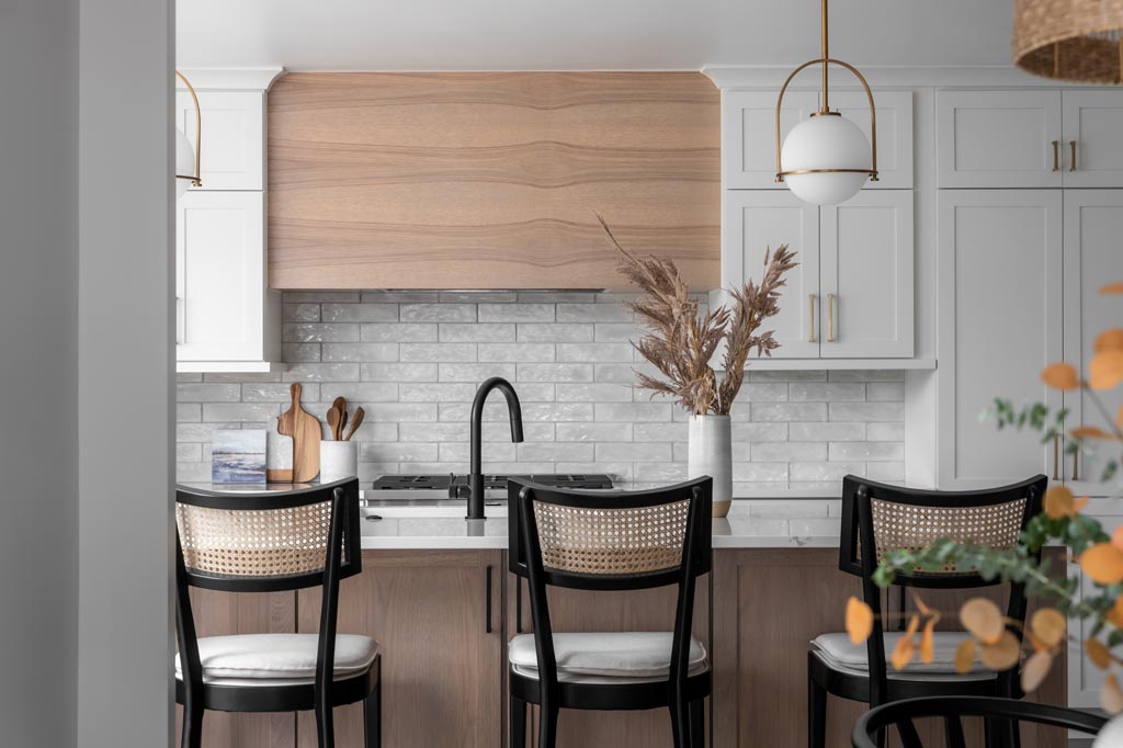 Lighthouse + Greenwood image 2