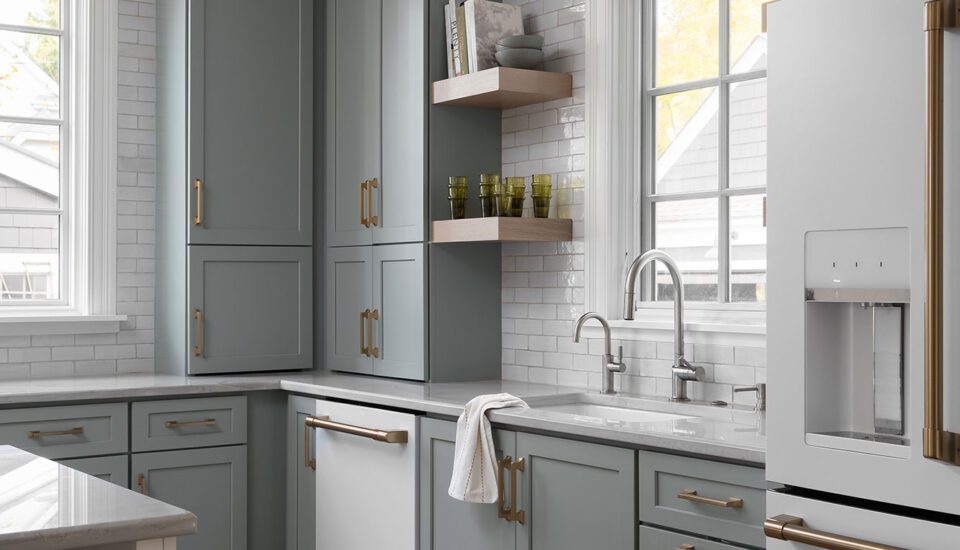 Luxury kitchen design trends for 2025 featuring white oak cabinetry and brass finishes. By following these trends, you're not just updating your kitchen—you're redefining luxury.